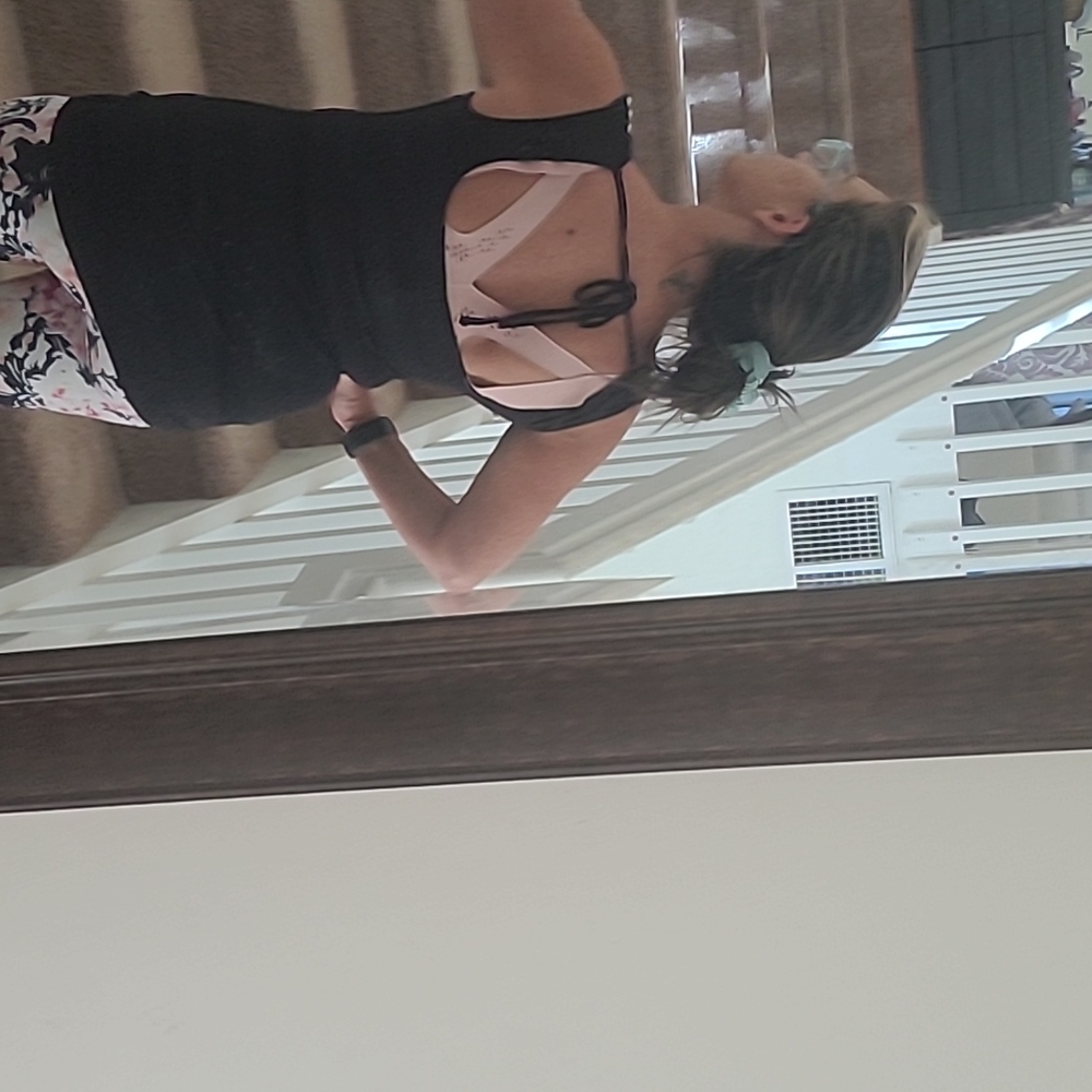 Top - Picture 6 of 6